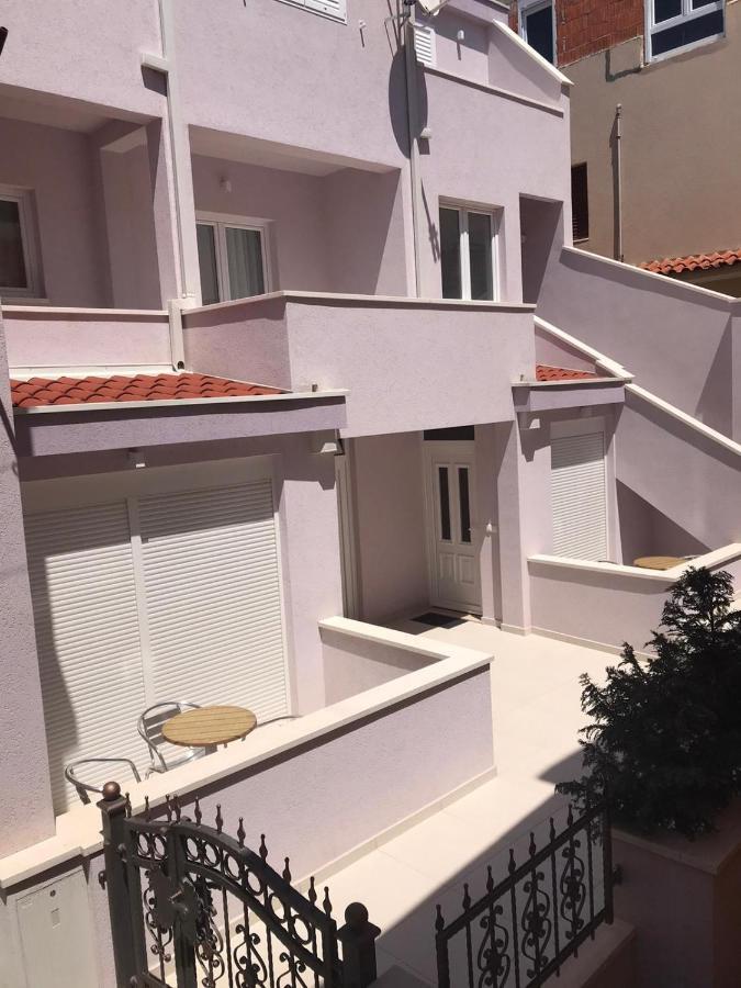 Niko Appartement Baška Voda Buitenkant foto