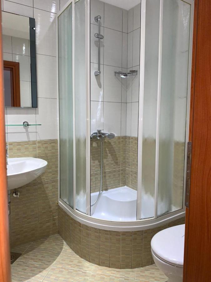 Niko Appartement Baška Voda Buitenkant foto
